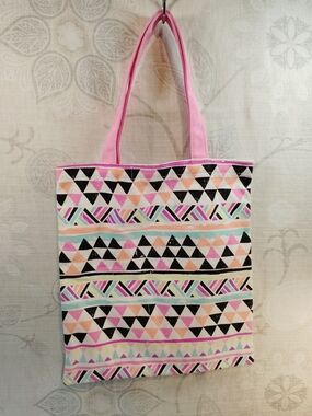 Pink Geometric Pattern Shoulder Tote Bag